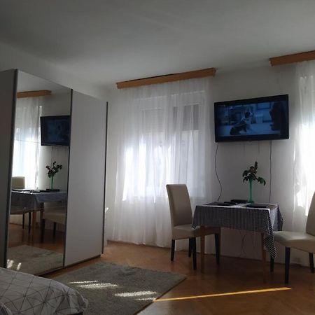 Dom Ter Apartman Apartment Szeged Ngoại thất bức ảnh