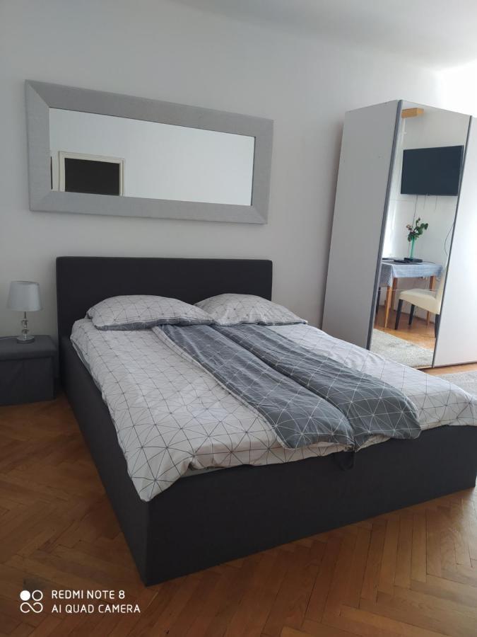 Dom Ter Apartman Apartment Szeged Ngoại thất bức ảnh